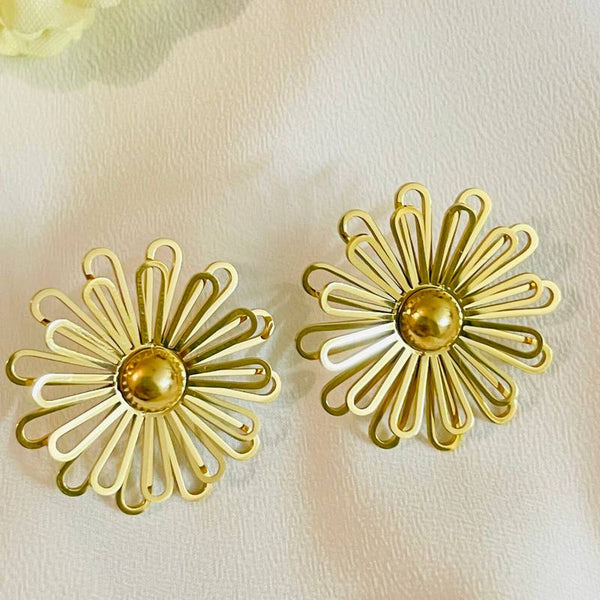 Solstice Bloom Daisy Studs