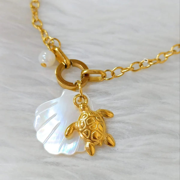 Tidal Treasure Turtle Charm Bracelet