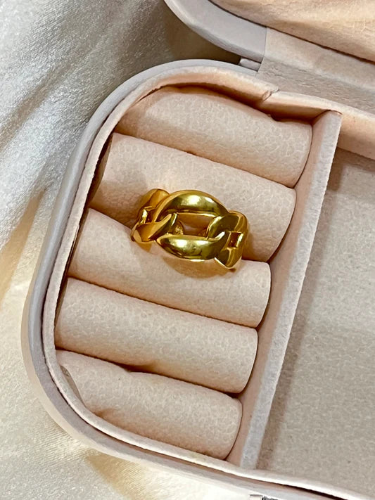 Urban Link Adjustable Gold Ring