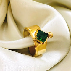 Verde Luxe Adjustable Gold Ring