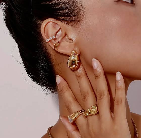 Vivid Gem Droplet Studs